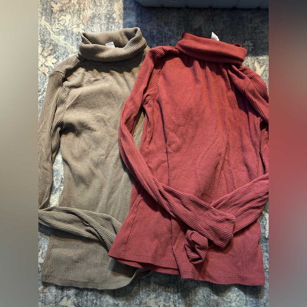 Women's Ribbed Turtleneck Sweater -Old Navy